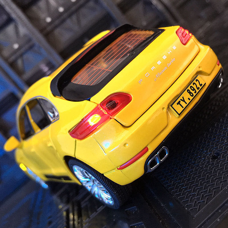 Alloy Car Model Boy Metal Toy Pull Back Car Decoration